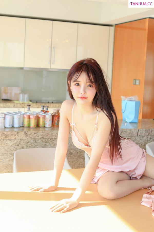 南初妹妹  [XiuRen]高清写真图 2020.10.19 No.2666 南初妹妹第24张图片